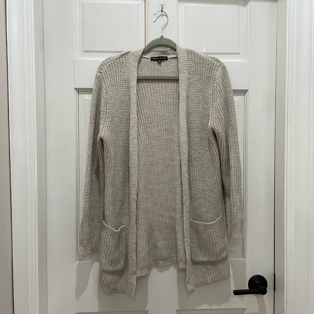 Love Ellie grey sweater